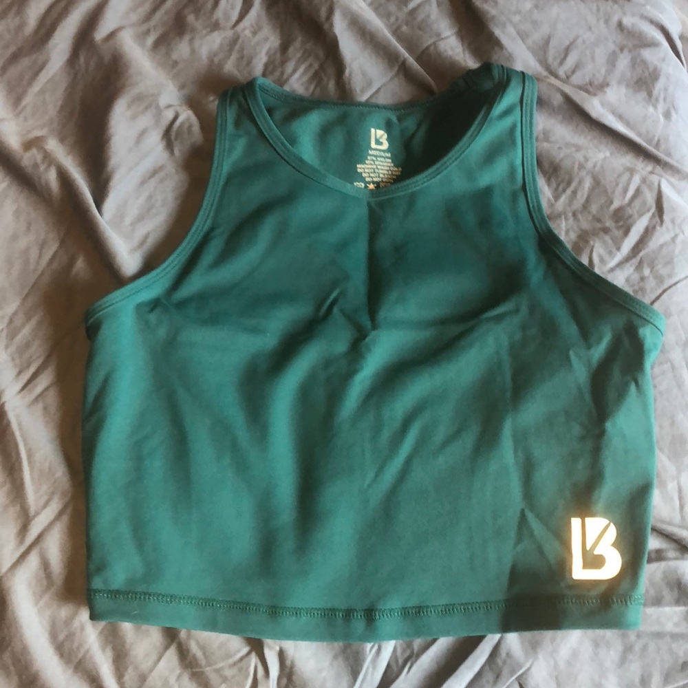 Buff bunny crop top